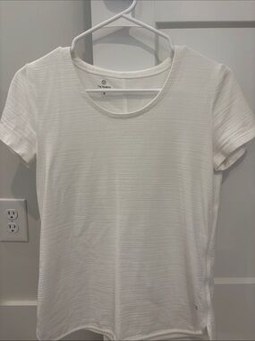 Talbots White Short-Sleeve Textured Crew Tee
